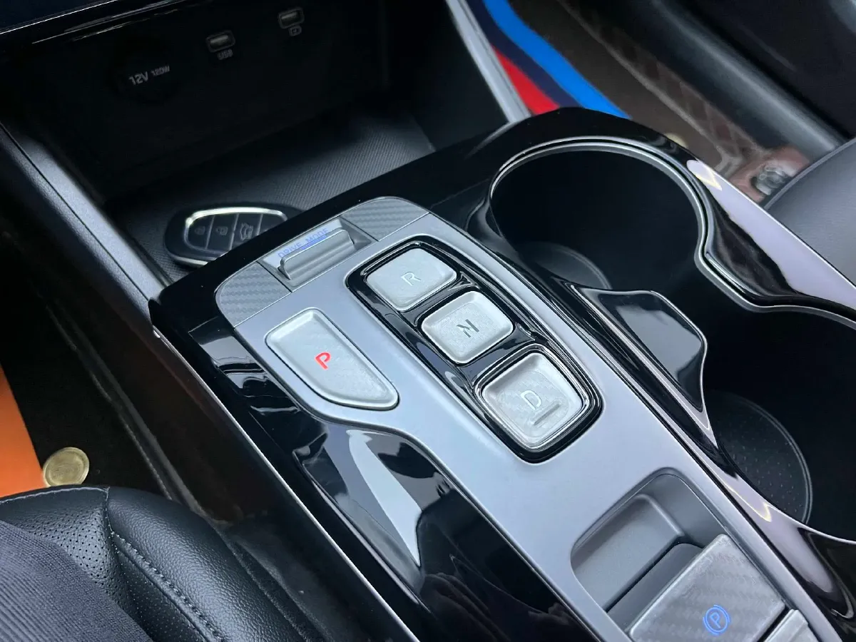 2023 Hyundai Tucson 1.5T 200HP L4 8AT,autocango,china used car exporter,china ev exporter,chinese used car exporter,chinese used ev exporter