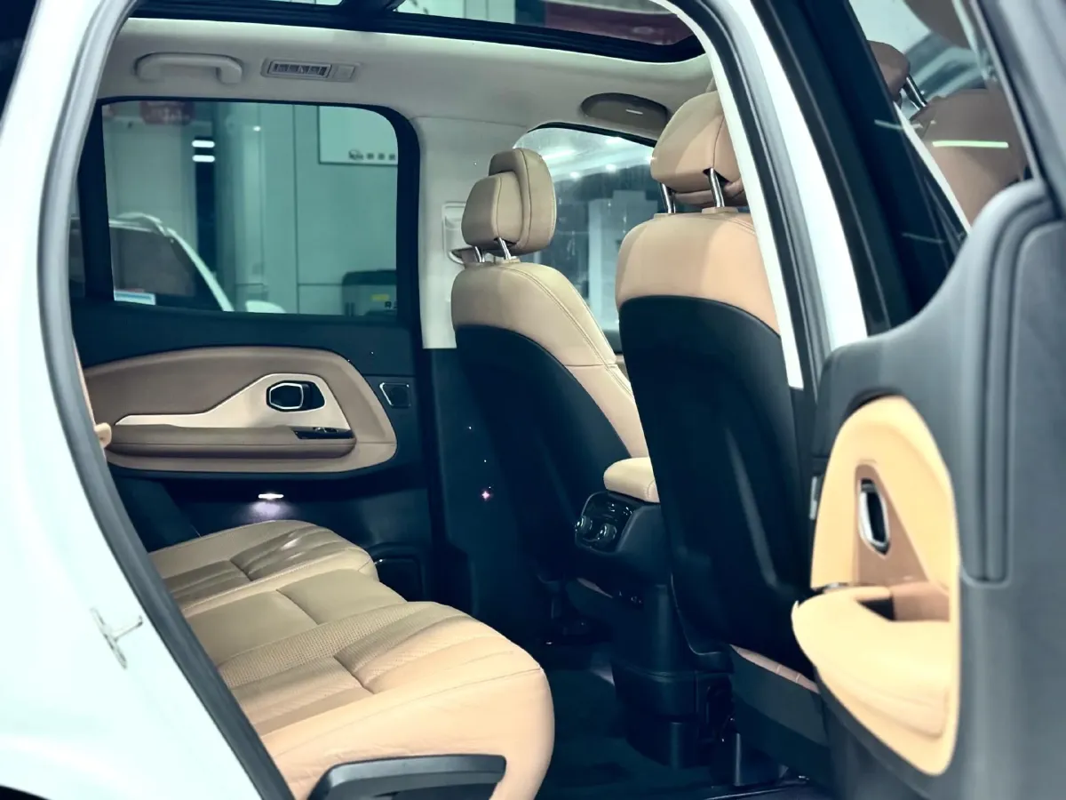 2018 NIO ES8 BEV 70KWH,autocango,china used car exporter,china ev exporter,chinese used car exporter,chinese used ev exporter