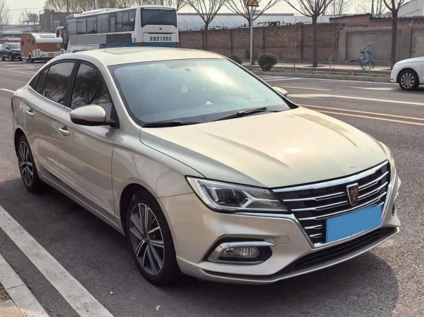 2019 Roewe i5 1.5T 169HP L4 7DCT,autocango,china used car exporter,china ev exporter,chinese used car exporter,chinese used ev exporter