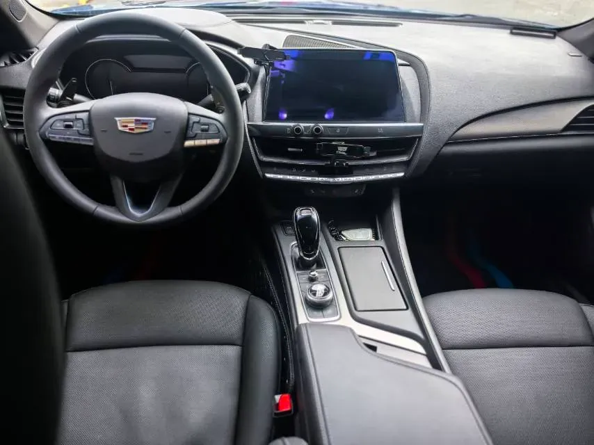 2021 Cadillac CT5 2.0T 237HP L4 10AT,autocango,china used car exporter,china ev exporter,chinese used car exporter,chinese used ev exporter