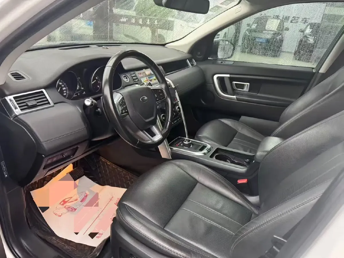 2018 Land Rover Discovery Sport 2.0T 241HP L4 9AT,autocango,china used car exporter,china ev exporter,chinese used car exporter,chinese used ev exporter