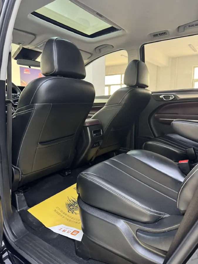 2021 GAC Trumpchi M6 1.5T 169HP L4 7DCT,autocango,china used car exporter,china ev exporter,chinese used car exporter,chinese used ev exporter