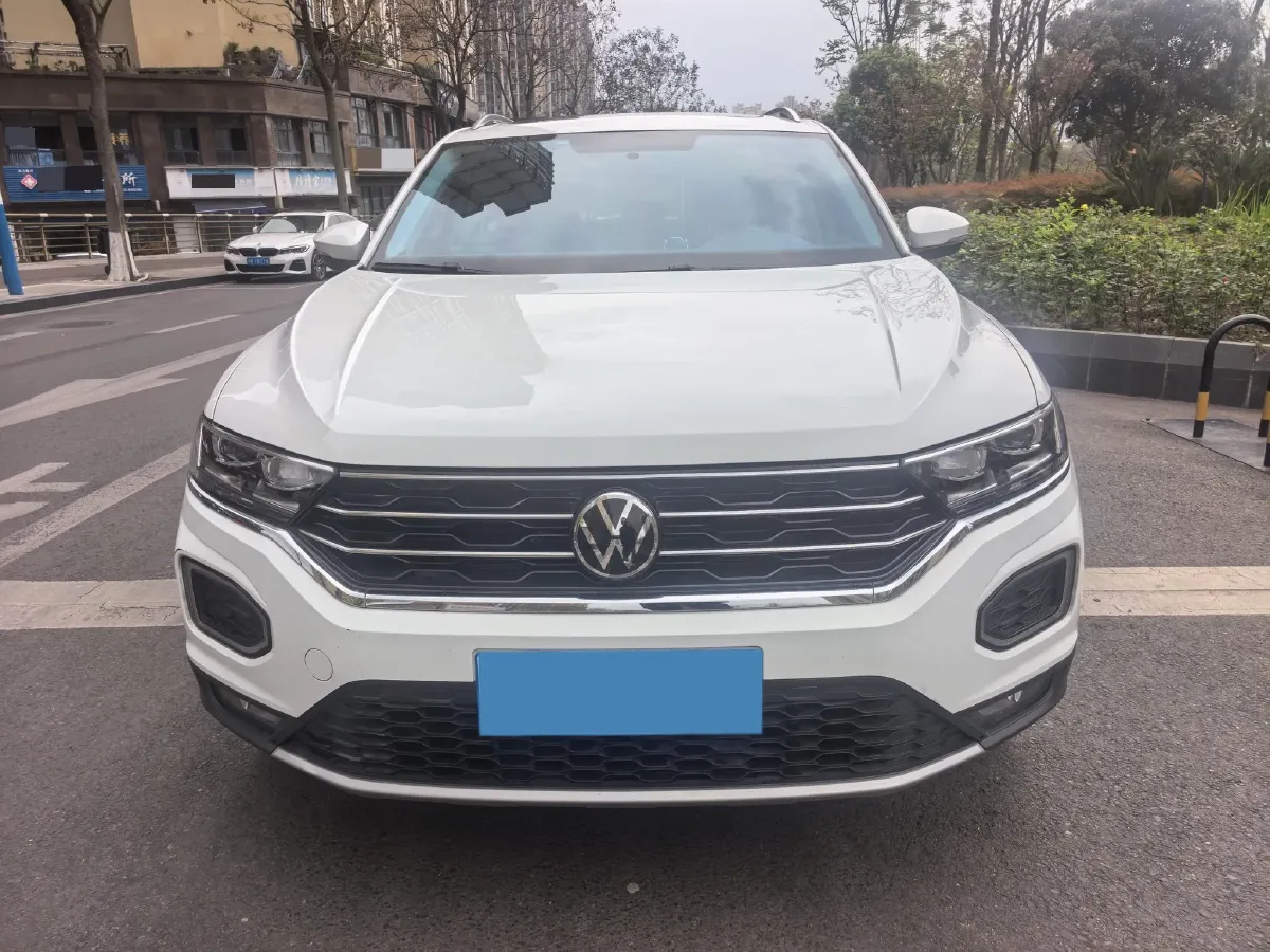 2021 Volkswagen T-Roc 1.4T 150HP L4 7DCT,autocango,china used car exporter,china ev exporter,chinese used car exporter,chinese used ev exporter