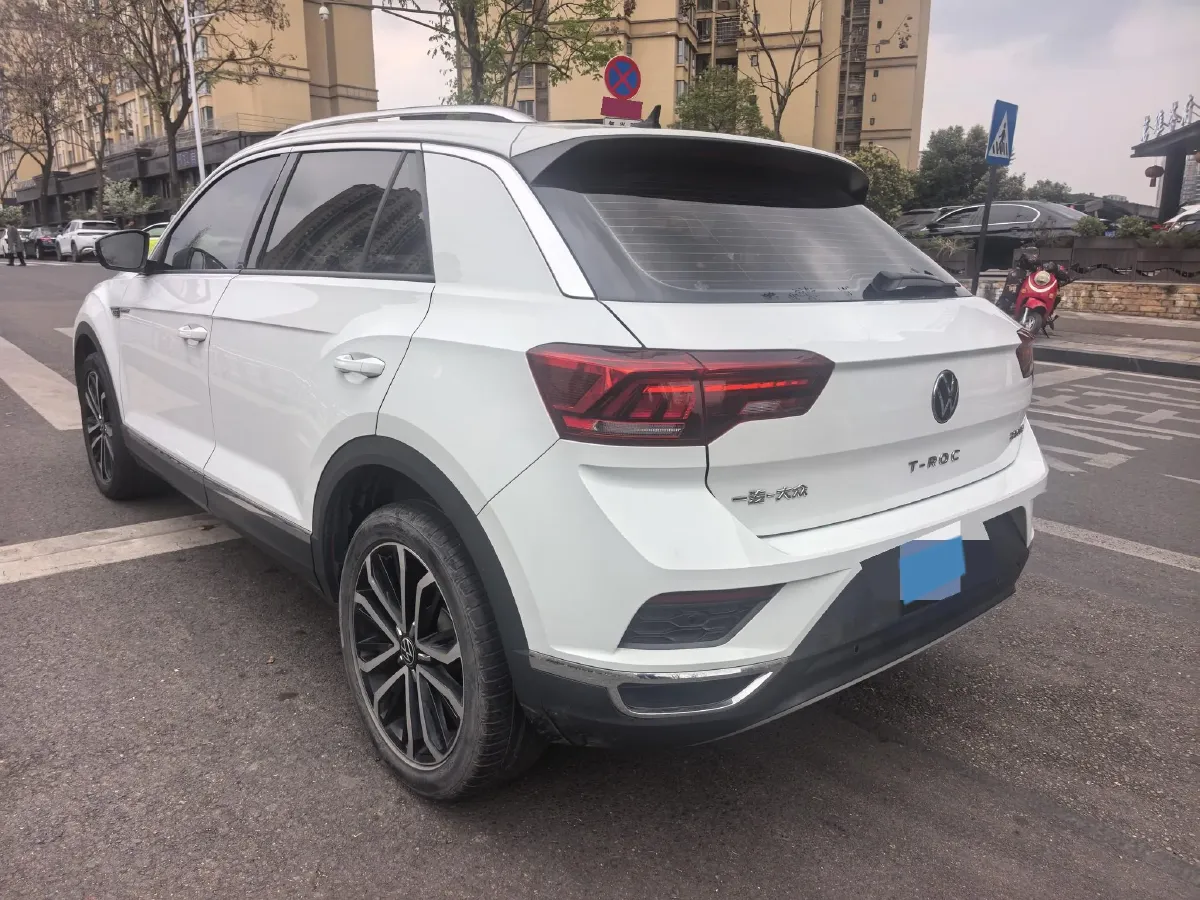 2021 Volkswagen T-Roc 1.4T 150HP L4 7DCT,autocango,china used car exporter,china ev exporter,chinese used car exporter,chinese used ev exporter