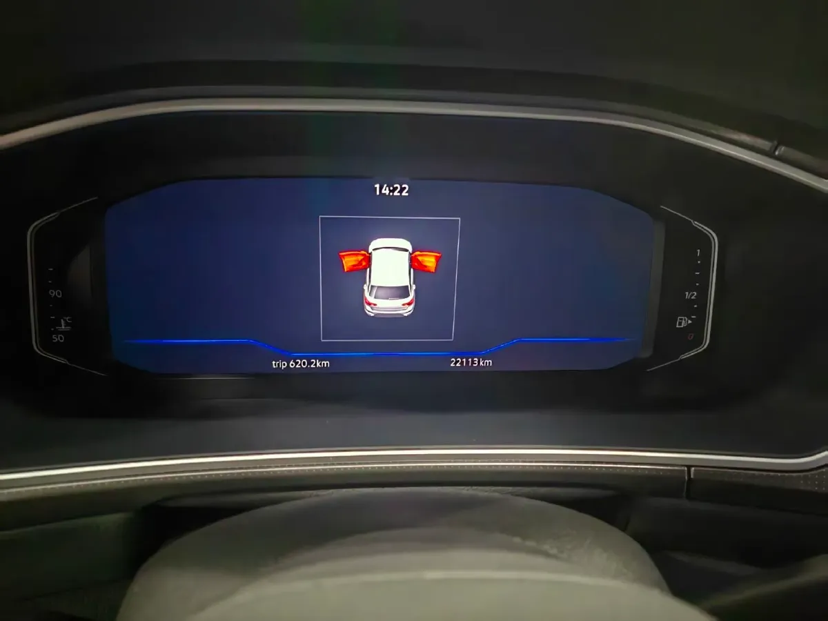 2023 Volkswagen T-Roc 1.5T 160HP L4 7DCT,autocango,china used car exporter,china ev exporter,chinese used car exporter,chinese used ev exporter