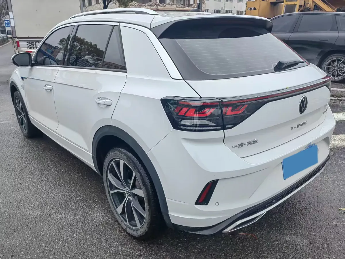 2023 Volkswagen T-Roc 1.5T 160HP L4 7DCT,autocango,china used car exporter,china ev exporter,chinese used car exporter,chinese used ev exporter