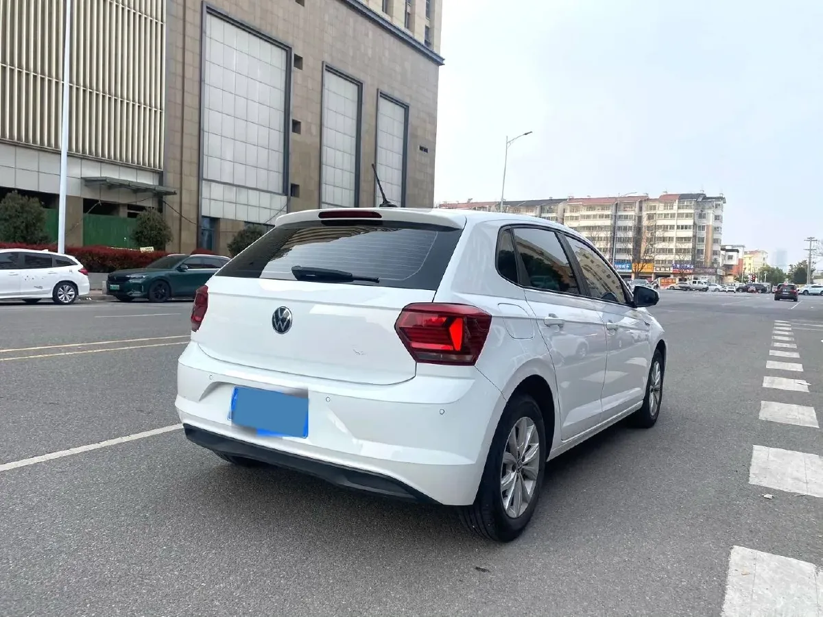 2023 Volkswagen Polo 1.5L 113HP L4 6AT,autocango,china used car exporter,china ev exporter,chinese used car exporter,chinese used ev exporter