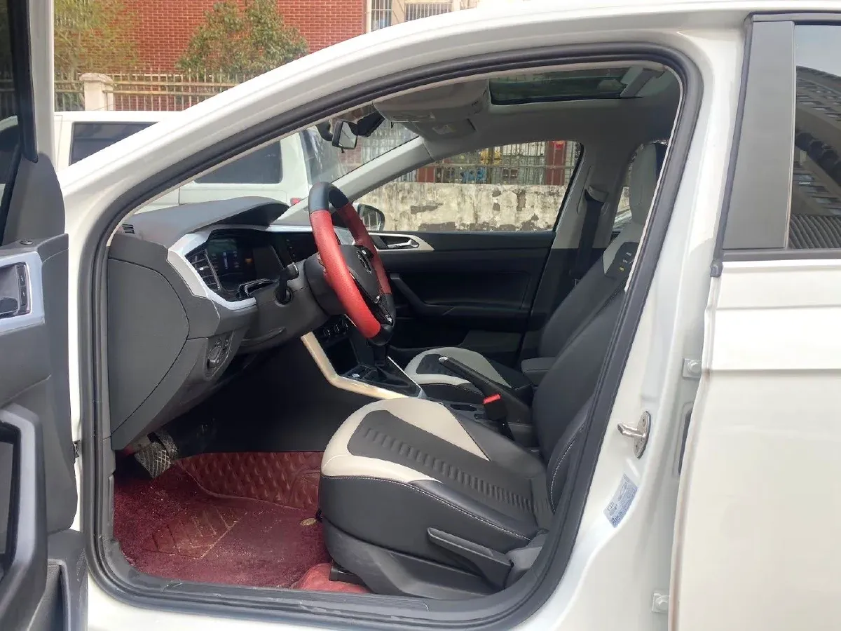 2023 Volkswagen Polo 1.5L 113HP L4 6AT,autocango,china used car exporter,china ev exporter,chinese used car exporter,chinese used ev exporter