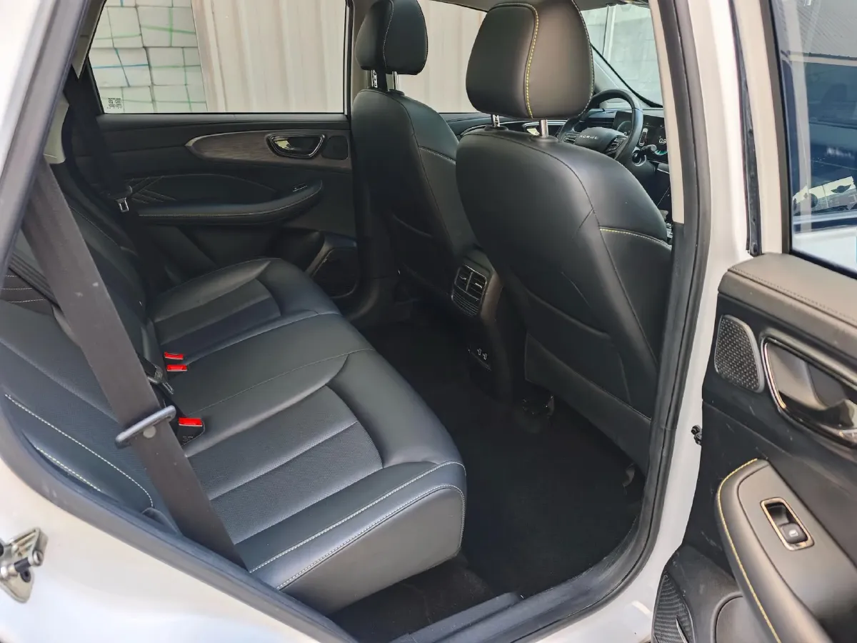 2021 Roewe RX5 1.5T 181HP L4 7DCT,autocango,china used car exporter,china ev exporter,chinese used car exporter,chinese used ev exporter