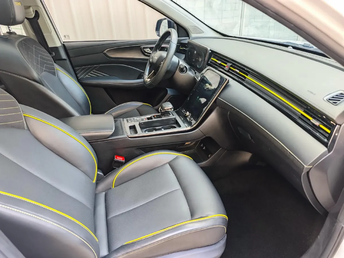 2021 Roewe RX5 1.5T 181HP L4 7DCT,autocango,china used car exporter,china ev exporter,chinese used car exporter,chinese used ev exporter