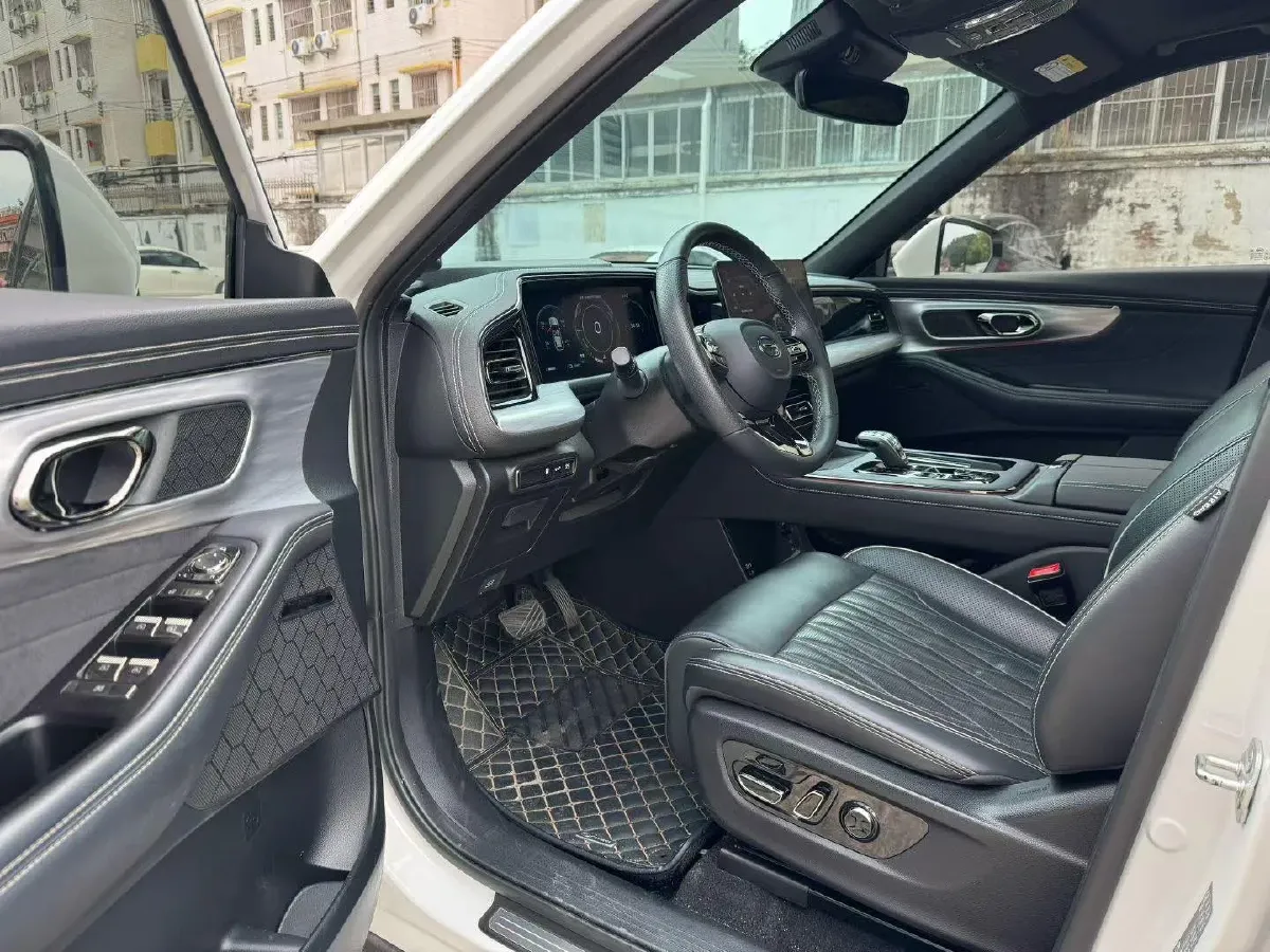 2022 GAC Trumpchi GS8 2.0T 190HP L4 E-CVT Hybrid,autocango,china used car exporter,china ev exporter,chinese used car exporter,chinese used ev exporter