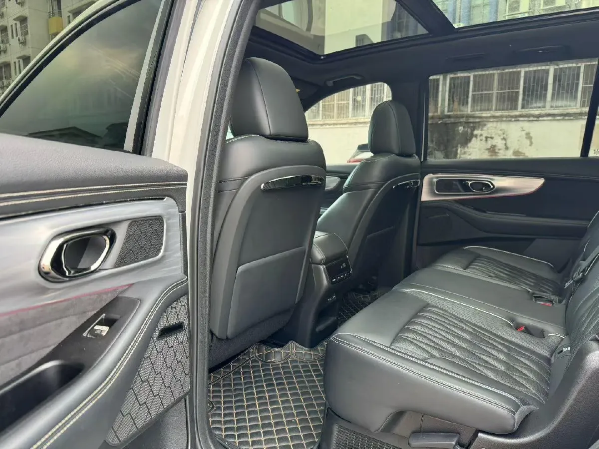 2022 GAC Trumpchi GS8 2.0T 190HP L4 E-CVT Hybrid,autocango,china used car exporter,china ev exporter,chinese used car exporter,chinese used ev exporter