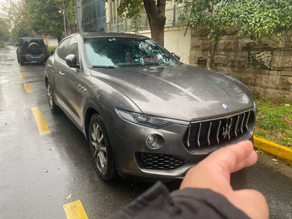 2019 Maserati Levante 3.0T 350HP V6 8AT,autocango,china used car exporter,china ev exporter,chinese used car exporter,chinese used ev exporter