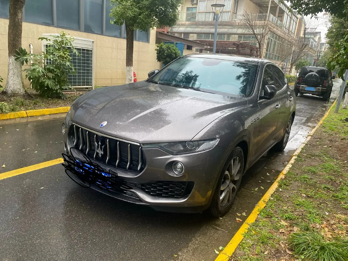 2019 Maserati Levante 3.0T 350HP V6 8AT,autocango,china used car exporter,china ev exporter,chinese used car exporter,chinese used ev exporter