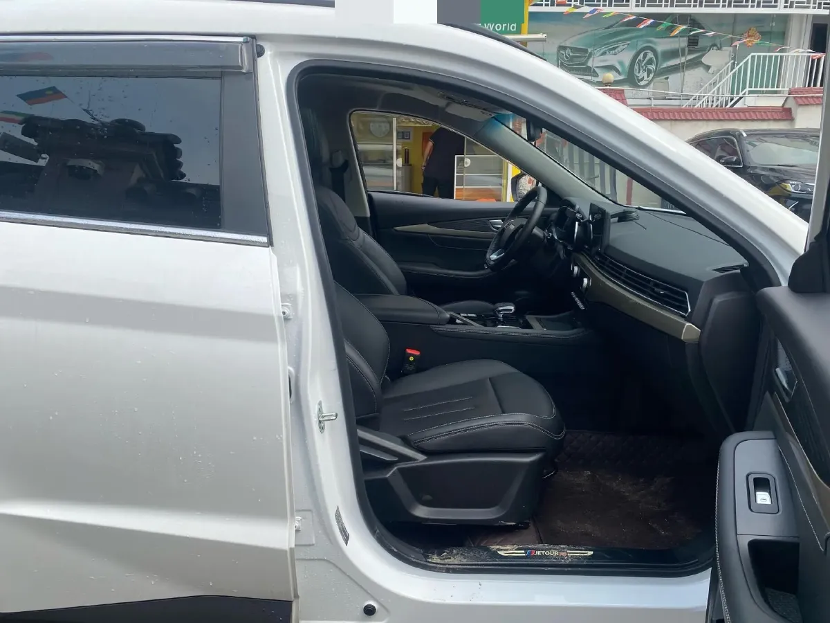 2025 Jetour X70 1.5T 156HP L4 6DCT,autocango,china used car exporter,china ev exporter,chinese used car exporter,chinese used ev exporter