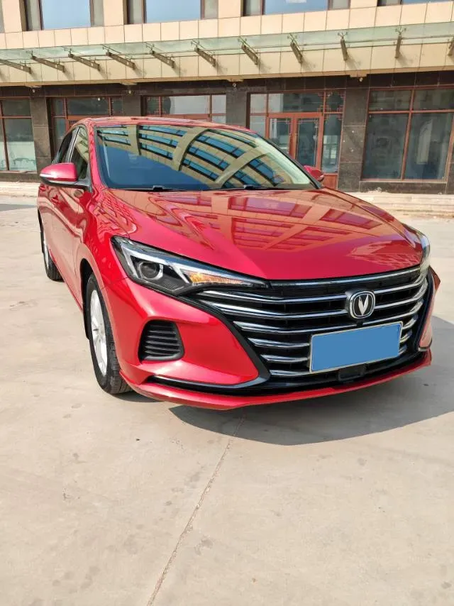 2021 ChangAn Eado 1.6L 128HP L4 5MT,autocango,china used car exporter,china ev exporter,chinese used car exporter,chinese used ev exporter