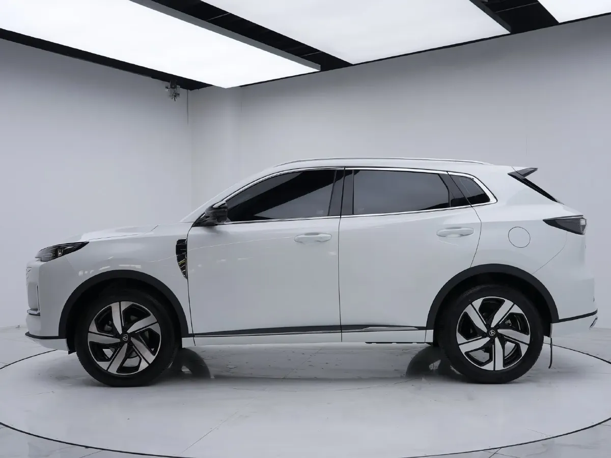 2024 ChangAn X7 PLUS 1.5T 188HP L4 7DCT,autocango,china used car exporter,china ev exporter,chinese used car exporter,chinese used ev exporter