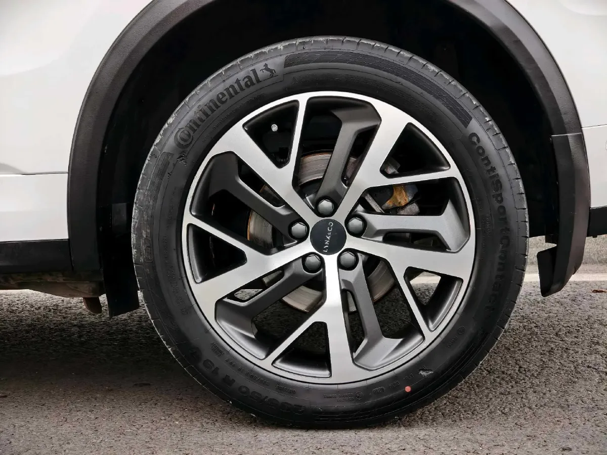 2017 Foton Sauvana 2.0T 218HP L4 6AT,autocango,china used car exporter,china ev exporter,chinese used car exporter,chinese used ev exporter