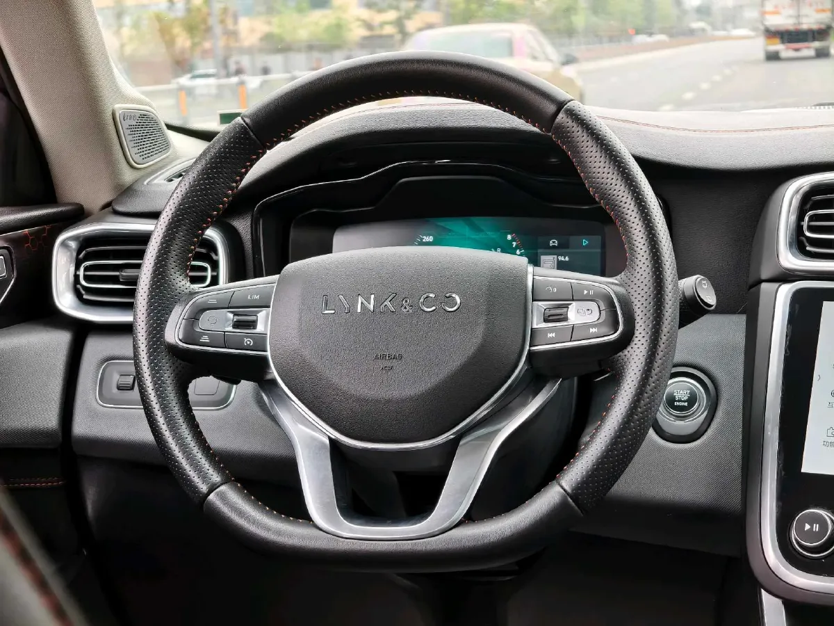 2017 Foton Sauvana 2.0T 218HP L4 6AT,autocango,china used car exporter,china ev exporter,chinese used car exporter,chinese used ev exporter