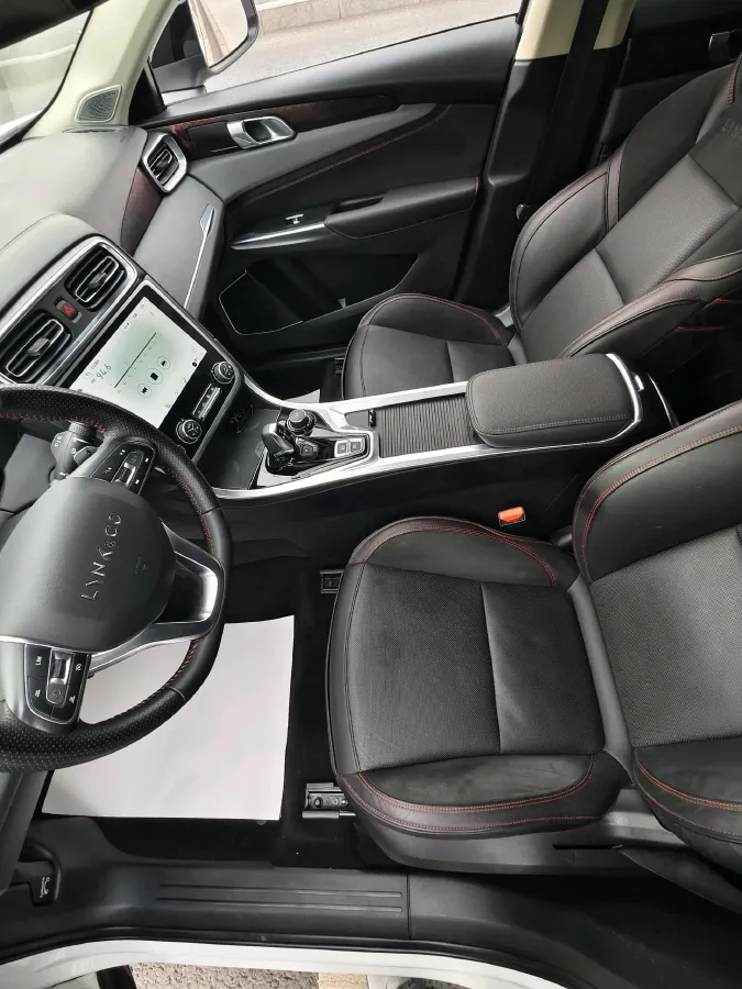 2017 Foton Sauvana 2.0T 218HP L4 6AT,autocango,china used car exporter,china ev exporter,chinese used car exporter,chinese used ev exporter