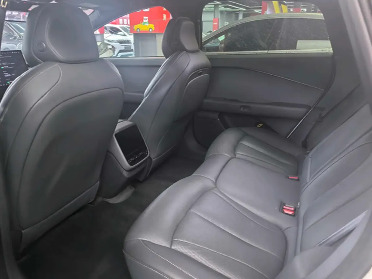 2024 Xpeng P7+ BEV 60.7KWH,autocango,china used car exporter,china ev exporter,chinese used car exporter,chinese used ev exporter