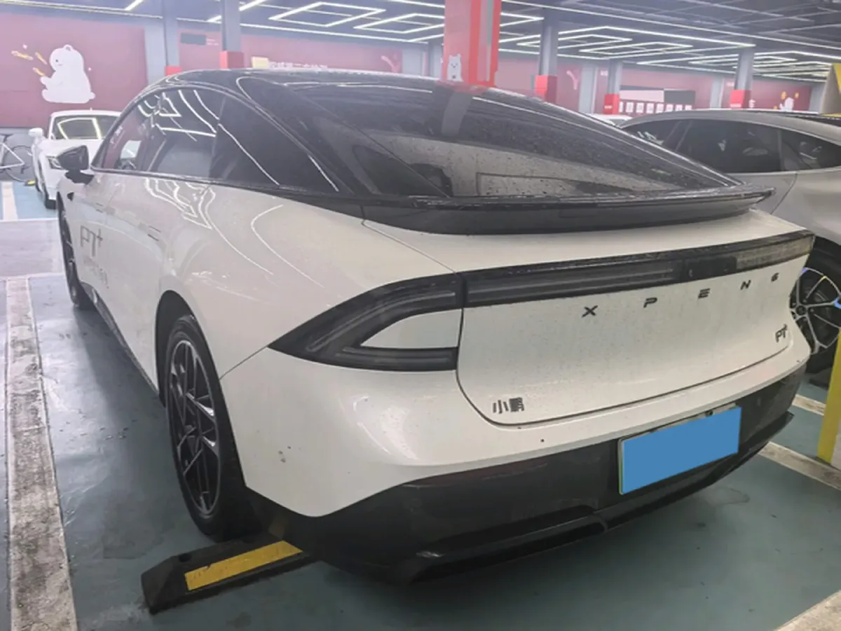 2024 Xpeng P7+ BEV 60.7KWH,autocango,china used car exporter,china ev exporter,chinese used car exporter,chinese used ev exporter