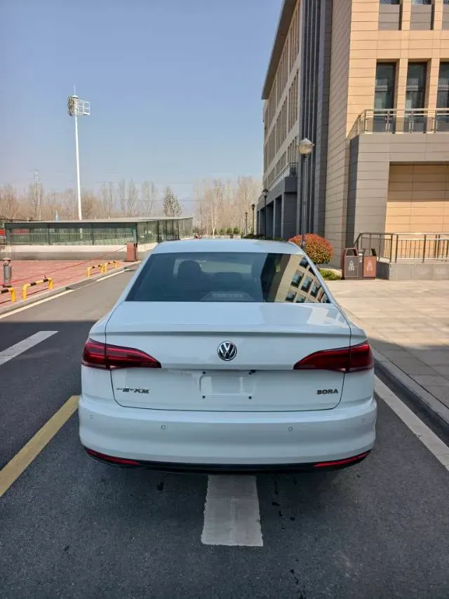2019 MAXUS XinTu V80 2.5T 136HP L4 6MT,autocango,china used car exporter,china ev exporter,chinese used car exporter,chinese used ev exporter