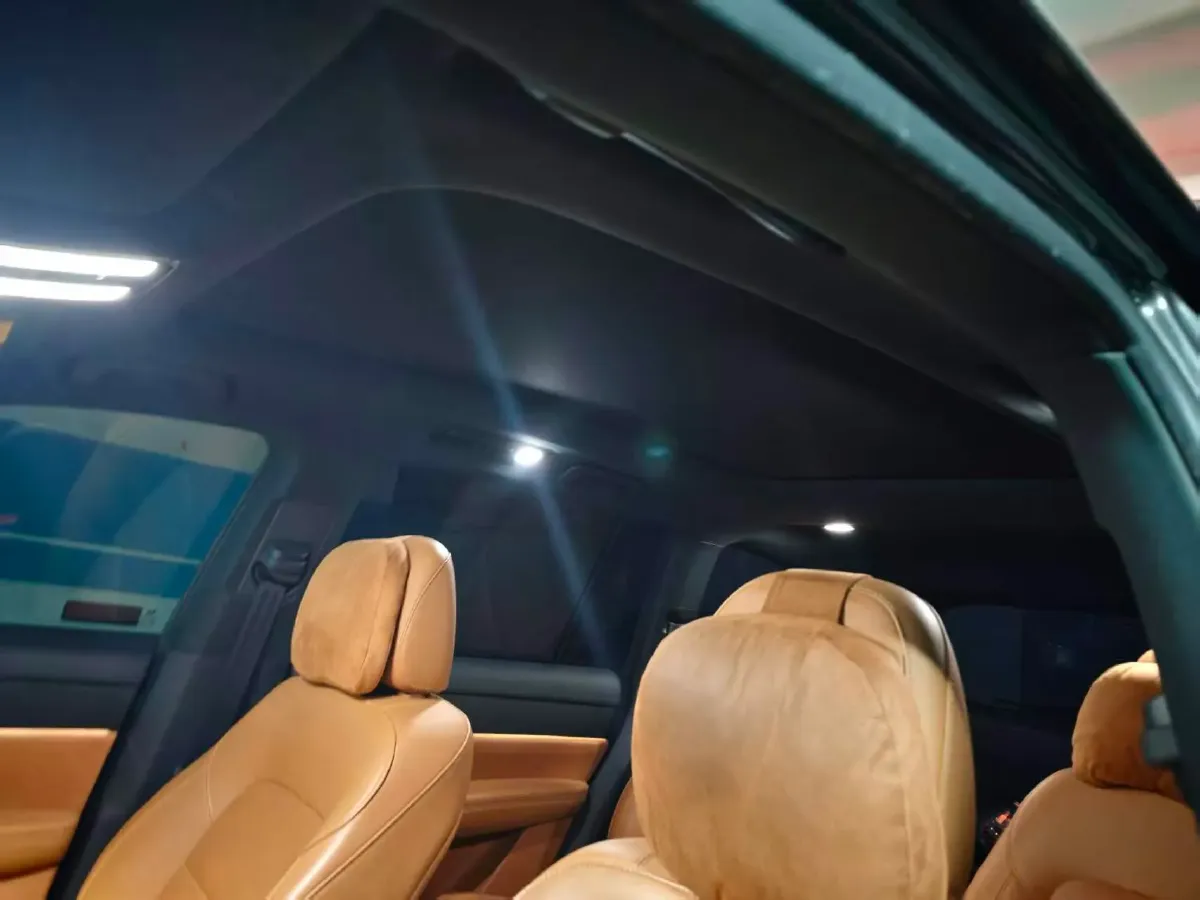 2021 Li ONE Range Extended 131HP REEV 40.5KWH,autocango,china used car exporter,china ev exporter,chinese used car exporter,chinese used ev exporter