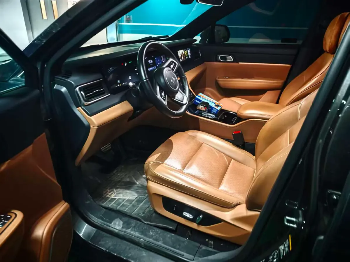 2021 Li ONE Range Extended 131HP REEV 40.5KWH,autocango,china used car exporter,china ev exporter,chinese used car exporter,chinese used ev exporter