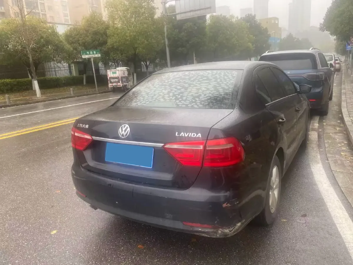 2013 Volkswagen Lavida 1.6L 110HP L4 6AT,autocango,china used car exporter,china ev exporter,chinese used car exporter,chinese used ev exporter