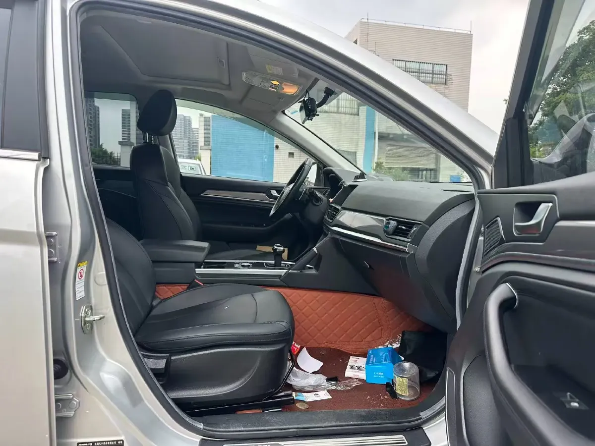 2018 Haval H6 1.5T 150HP L4 7DCT,autocango,china used car exporter,china ev exporter,chinese used car exporter,chinese used ev exporter