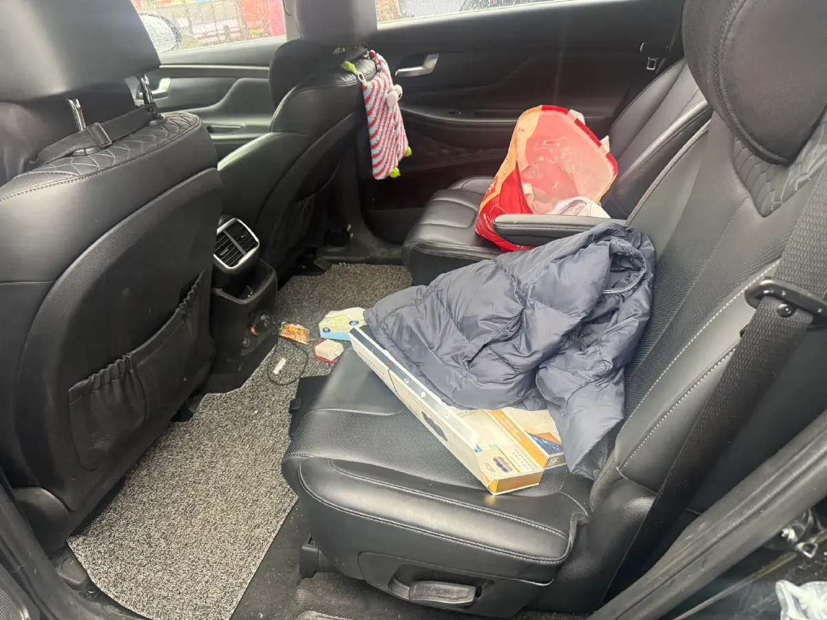 2021 Hyundai Custo 2.0T 236HP L4 8AT,autocango,china used car exporter,china ev exporter,chinese used car exporter,chinese used ev exporter