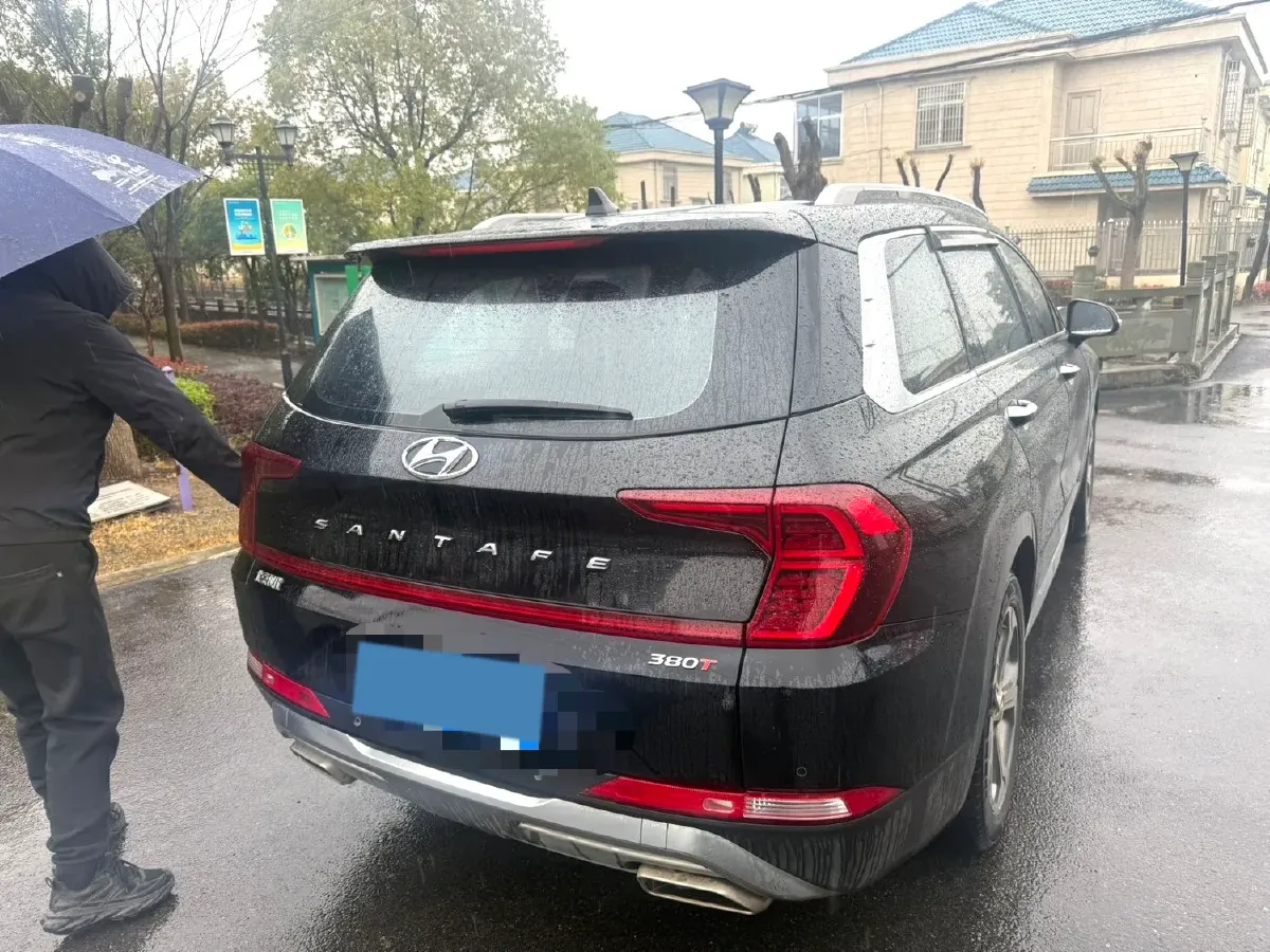 2021 Hyundai Custo 2.0T 236HP L4 8AT,autocango,china used car exporter,china ev exporter,chinese used car exporter,chinese used ev exporter