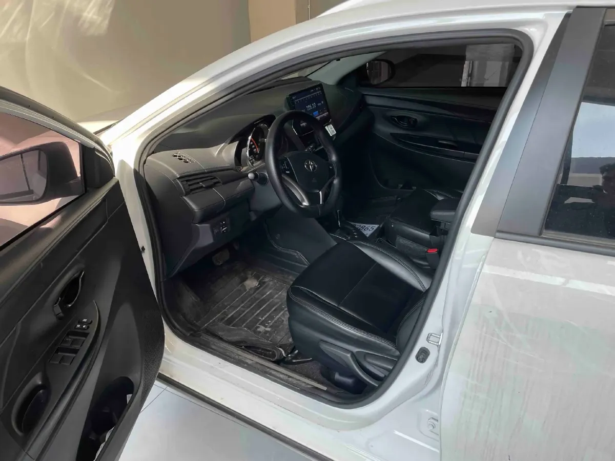 2022 Toyota Yaris L 1.5L 112HP L4 CVT,autocango,china used car exporter,china ev exporter,chinese used car exporter,chinese used ev exporter