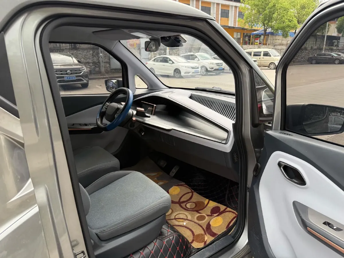 2020 BaoJun E200 BEV 28KWH,autocango,china used car exporter,china ev exporter,chinese used car exporter,chinese used ev exporter