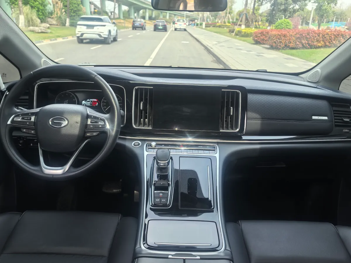 2023 GAC Trumpchi M8 2.0T 252HP L4 8AT,autocango,china used car exporter,china ev exporter,chinese used car exporter,chinese used ev exporter