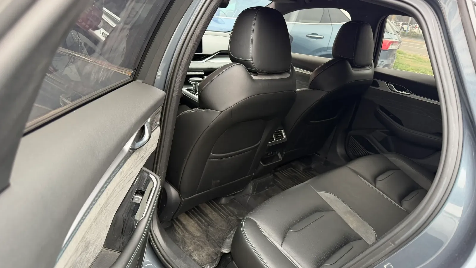 2023 Geely Preface 2.0T 190HP L4 7DCT,autocango,china used car exporter,china ev exporter,chinese used car exporter,chinese used ev exporter