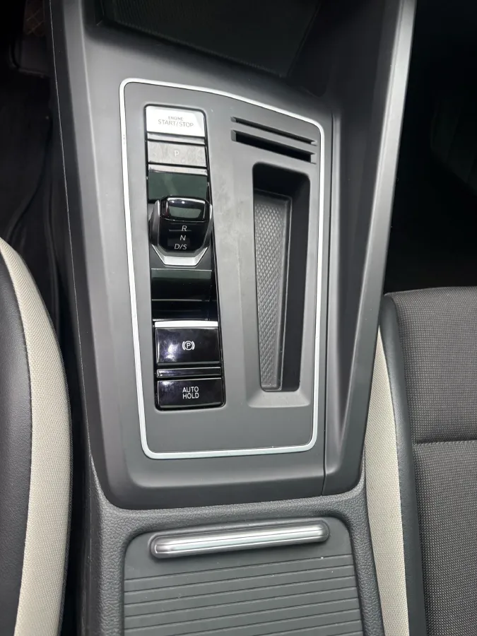 2021 Volkswagen Golf 1.4T 150HP L4 7DCT,autocango,china used car exporter,china ev exporter,chinese used car exporter,chinese used ev exporter