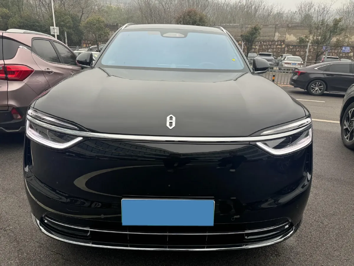 2026 AITO AITO M7 REEV 160HP REEV,autocango,china used car exporter,china ev exporter,chinese used car exporter,chinese used ev exporter