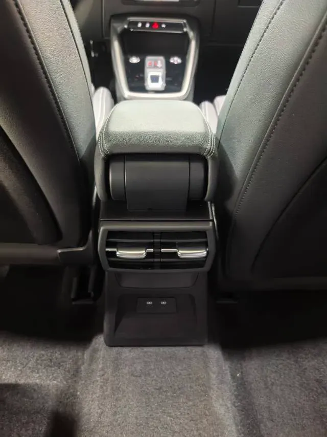 2023 Audi A3 1.4T 150HP L4 7DCT,autocango,china used car exporter,china ev exporter,chinese used car exporter,chinese used ev exporter