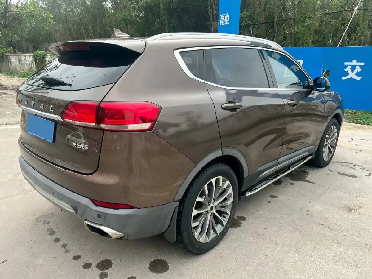 2018 Haval H6 1.5T 169HP L4 7DCT,autocango,china used car exporter,china ev exporter,chinese used car exporter,chinese used ev exporter