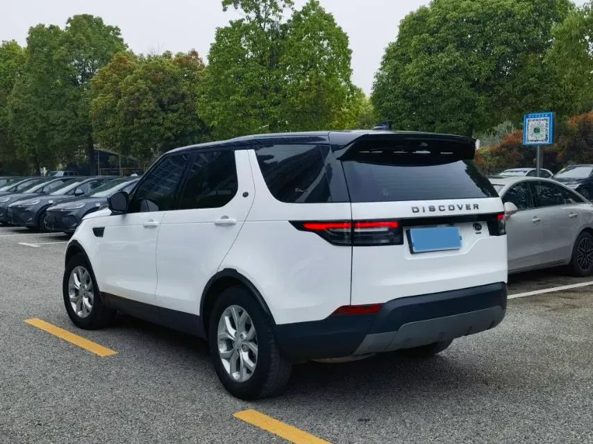 2018 Land Rover Discovery 3.0T 340HP V6 8AT,autocango,china used car exporter,china ev exporter,chinese used car exporter,chinese used ev exporter