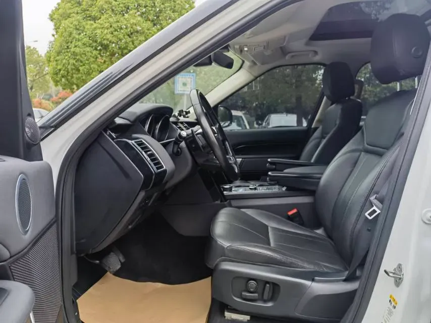 2018 Land Rover Discovery 3.0T 340HP V6 8AT,autocango,china used car exporter,china ev exporter,chinese used car exporter,chinese used ev exporter