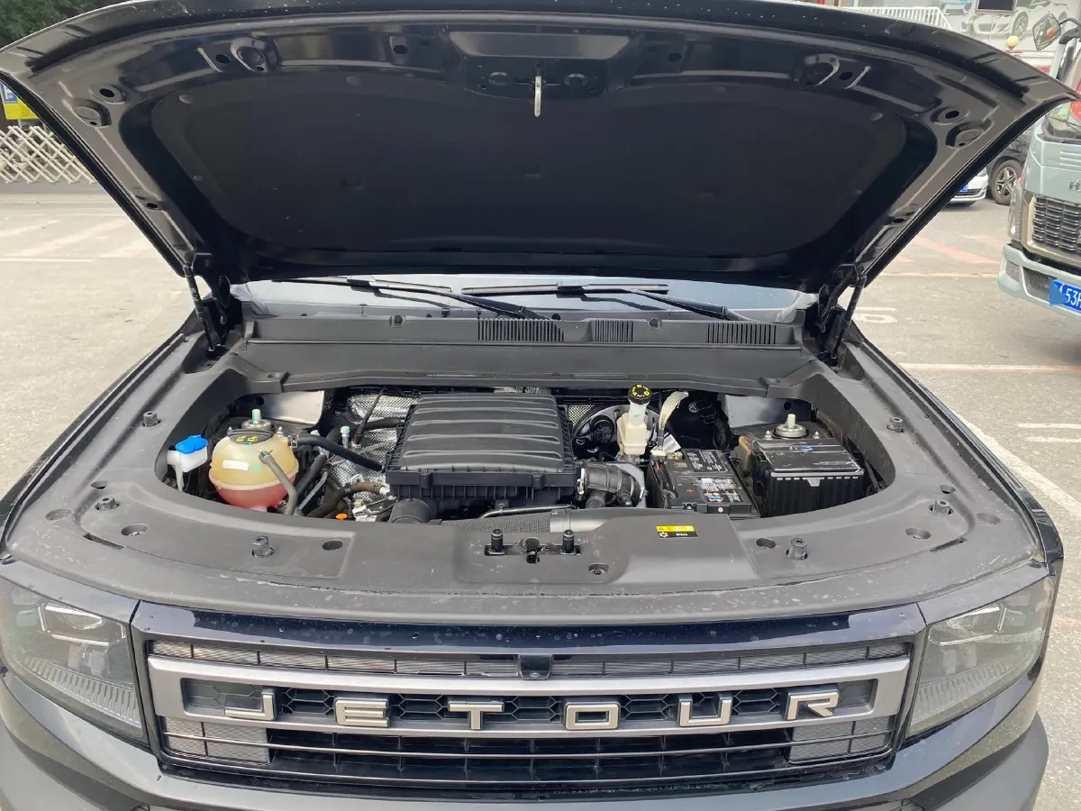 2025 Jetour Traveller 1.5T 184HP L4 7DCT,autocango,china used car exporter,china ev exporter,chinese used car exporter,chinese used ev exporter