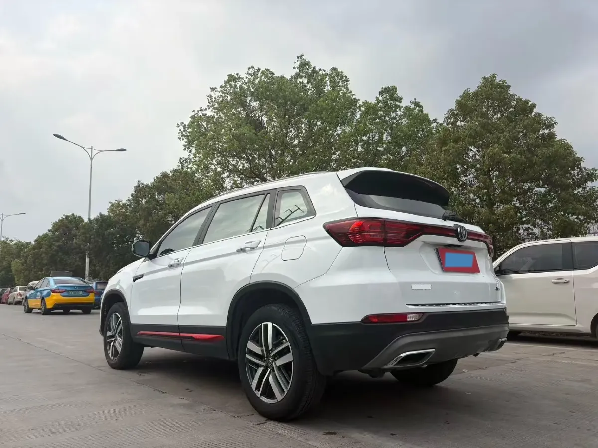 2022 ChangAn CS75 1.5T 180HP L4 7DCT,autocango,china used car exporter,china ev exporter,chinese used car exporter,chinese used ev exporter