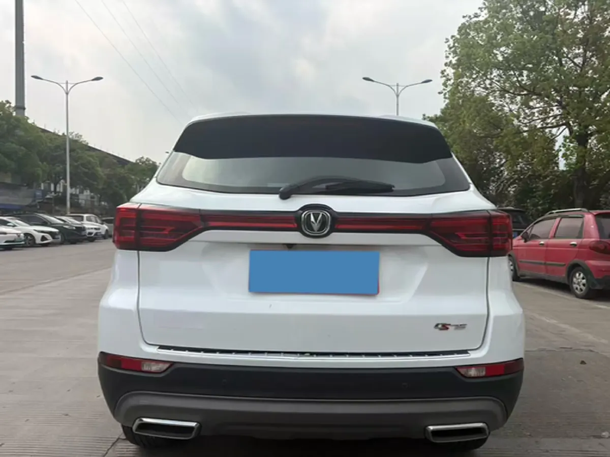 2022 ChangAn CS75 1.5T 180HP L4 7DCT,autocango,china used car exporter,china ev exporter,chinese used car exporter,chinese used ev exporter