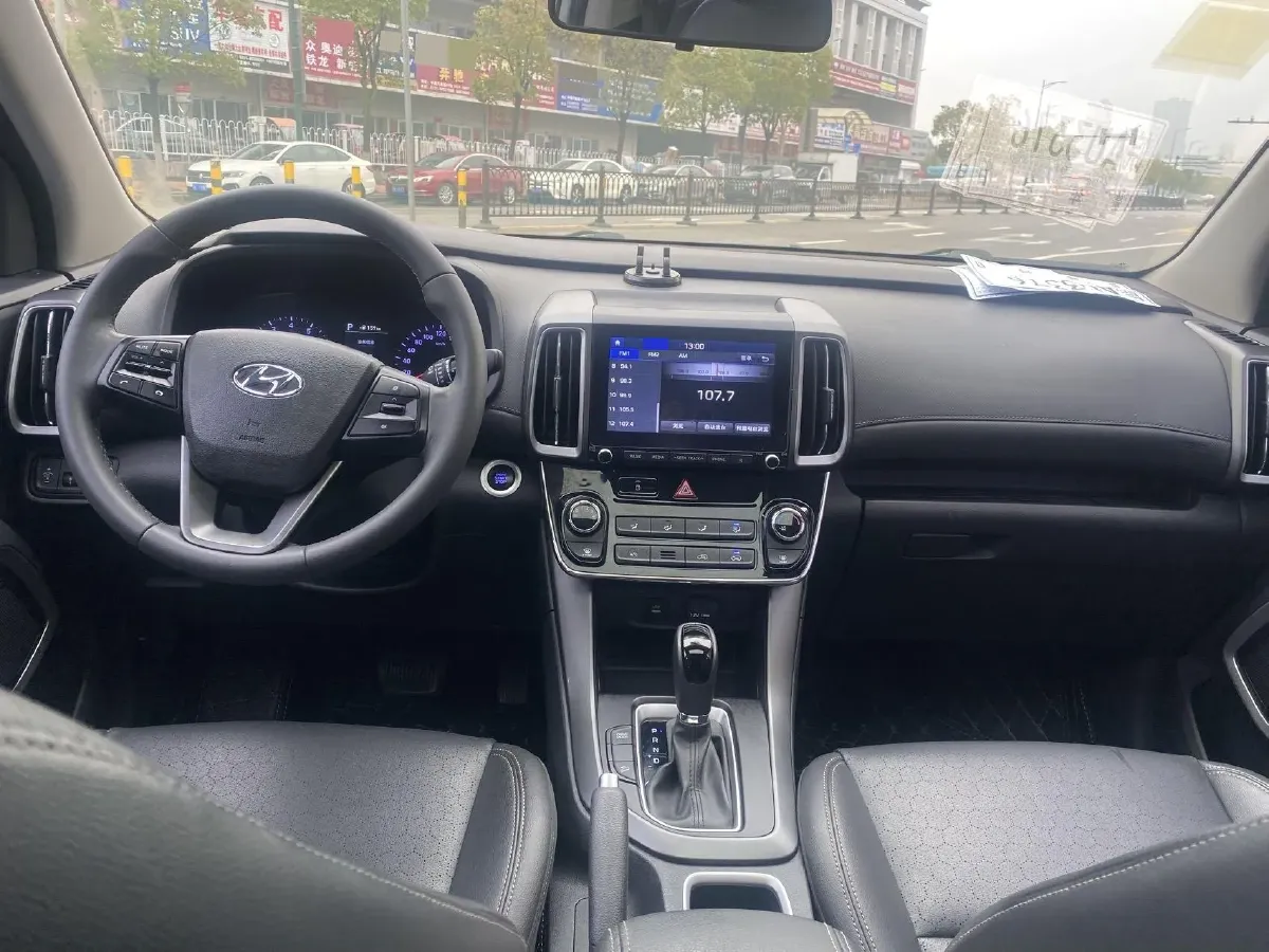 2018 Hyundai ix35 2.0L 160HP L4 6AT,autocango,china used car exporter,china ev exporter,chinese used car exporter,chinese used ev exporter