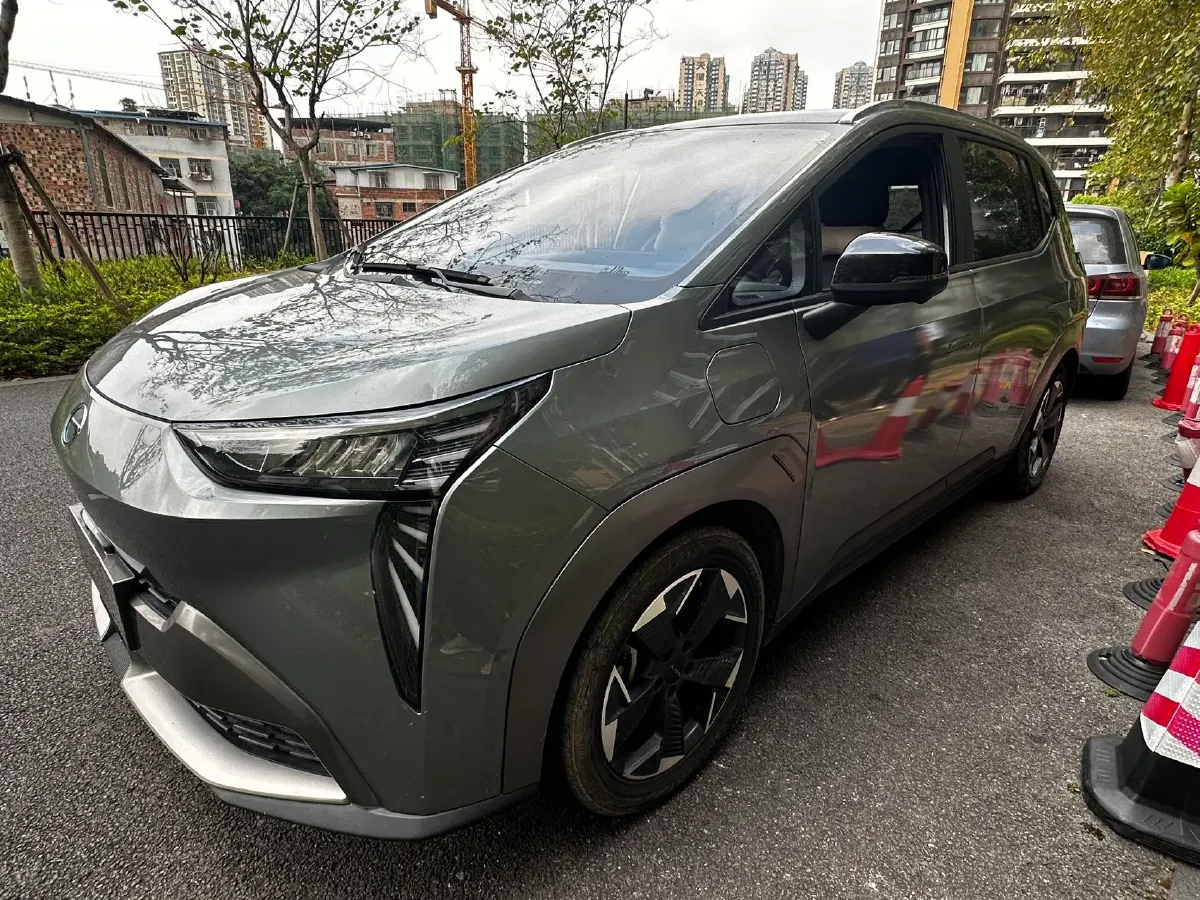 2022 Geely Okavango 1.8T 184HP L4 7DCT,autocango,china used car exporter,china ev exporter,chinese used car exporter,chinese used ev exporter