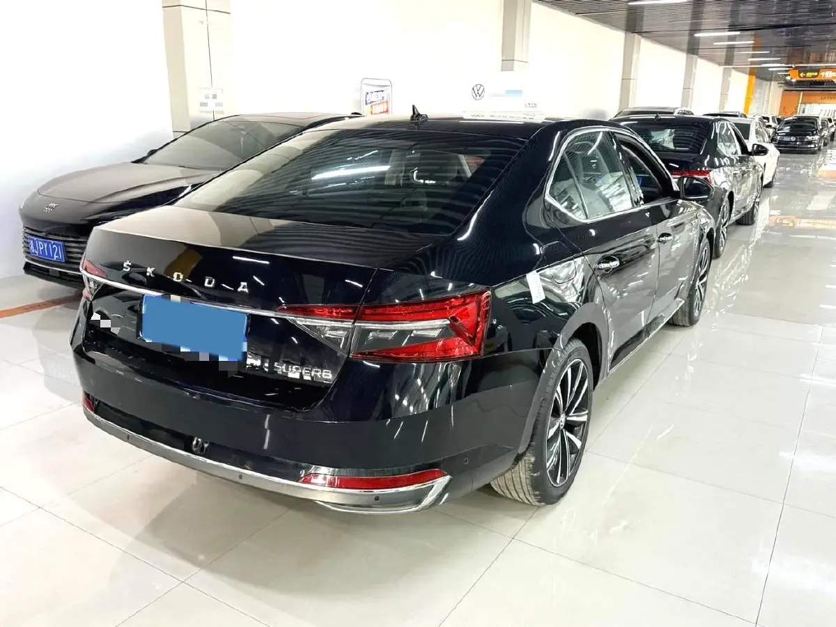 2024 Skoda Superb 1.4T 150HP L4 7DCT,autocango,china used car exporter,china ev exporter,chinese used car exporter,chinese used ev exporter