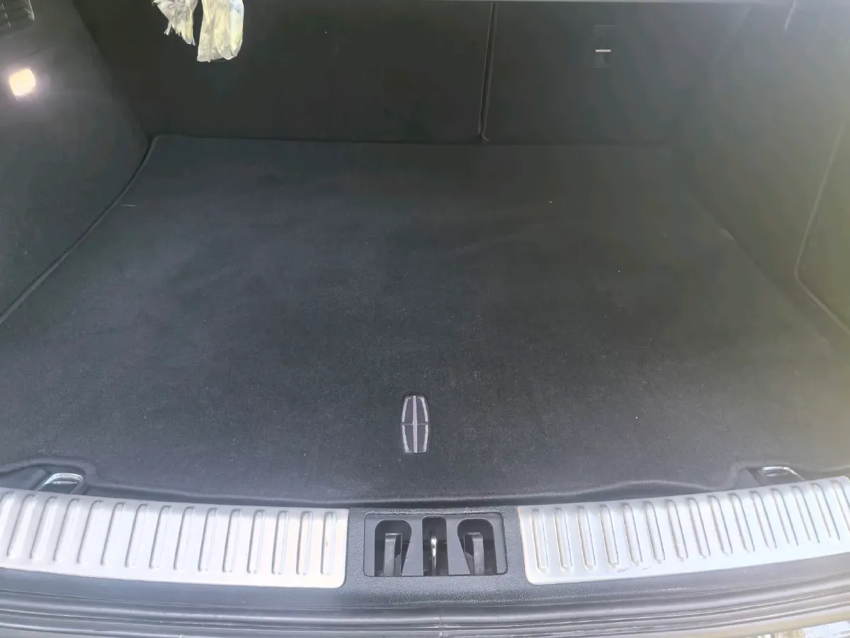 2017 Lincoln MKX 2.7T 340HP V6 6AT,autocango,china used car exporter,china ev exporter,chinese used car exporter,chinese used ev exporter